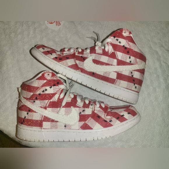 2016 Nike Dunk High SB "Picnic" - Picture 1 of 5